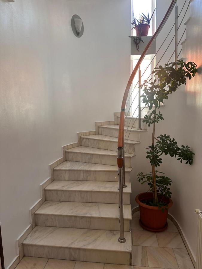 Hotel Bliss Bucarest Exterior foto