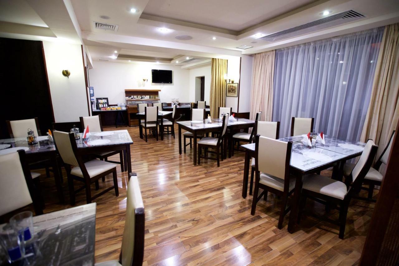Hotel Bliss Bucarest Exterior foto